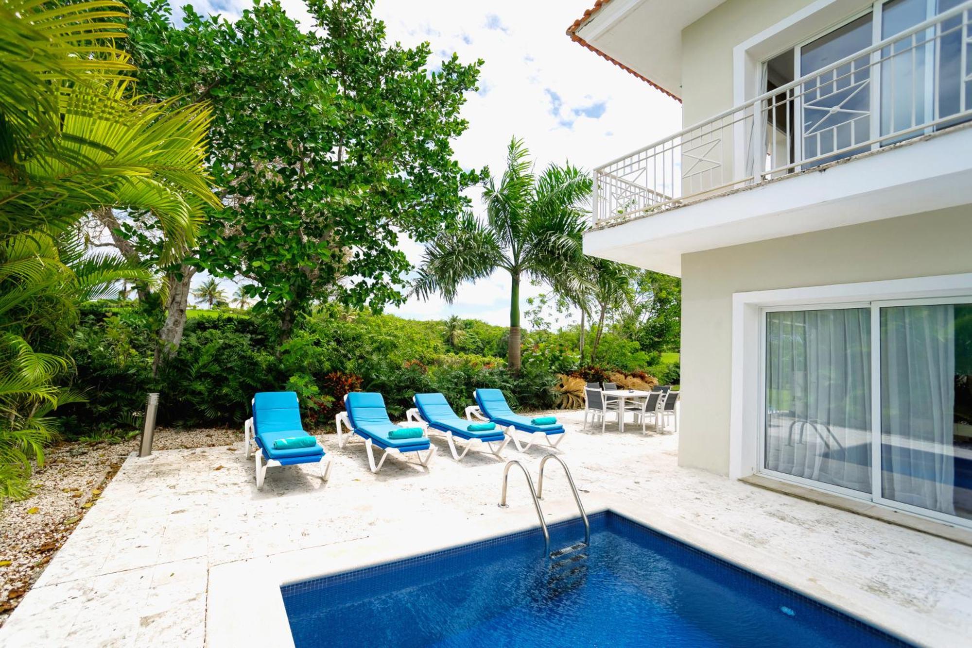Luxury Private Villas With Pool, Private Beach, Bbq And Golf Club Punta Cana Exterior photo